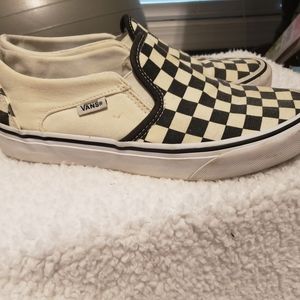 Womens Van's Checkered Slip On Shoes Size 8.5